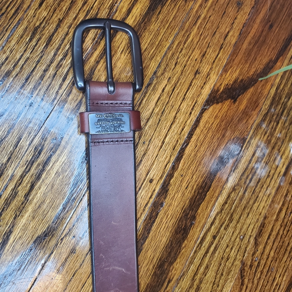 Levi's Nen's Leather Strap - Picture 4 of 9